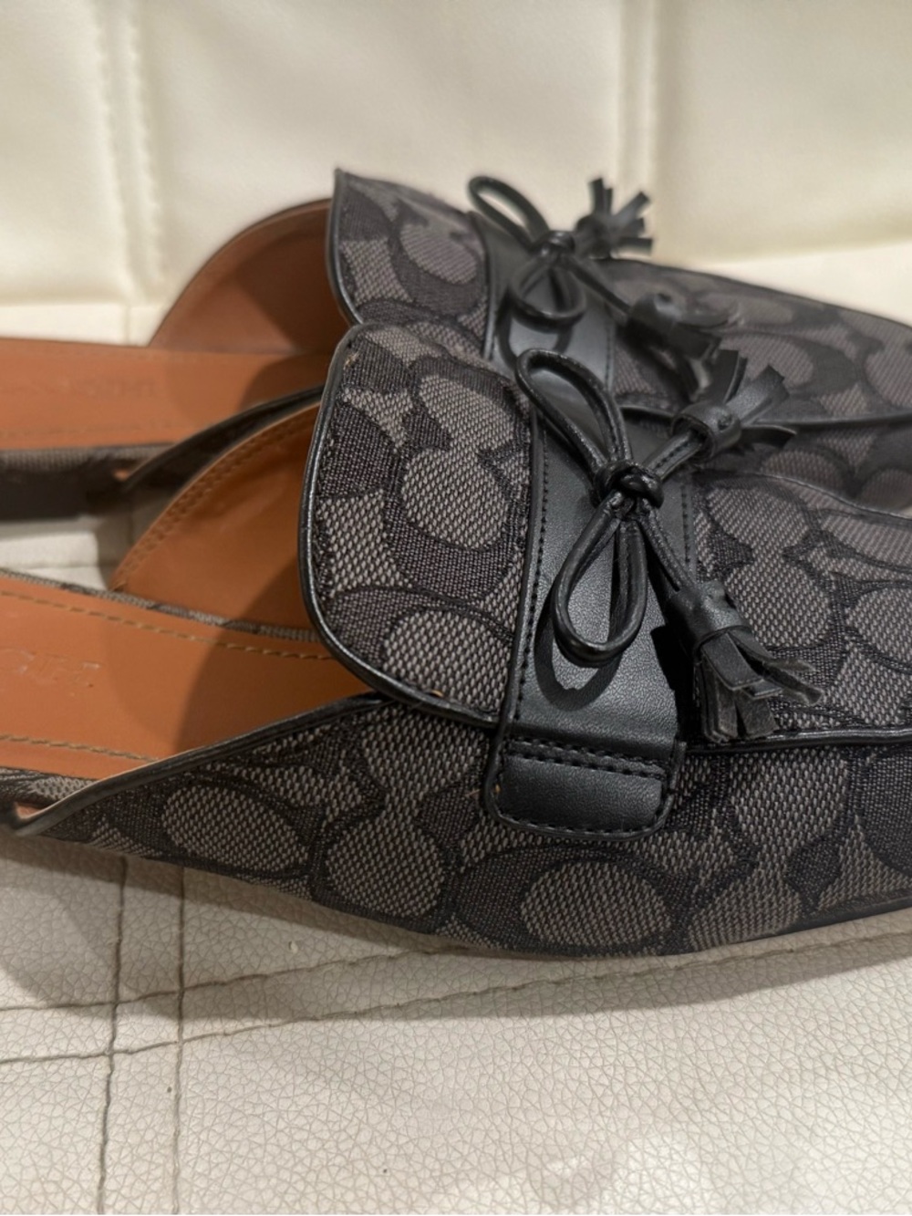 Coach Black Signature Jacquard Bow Backless Loafers 9B - Picture 9 of 11